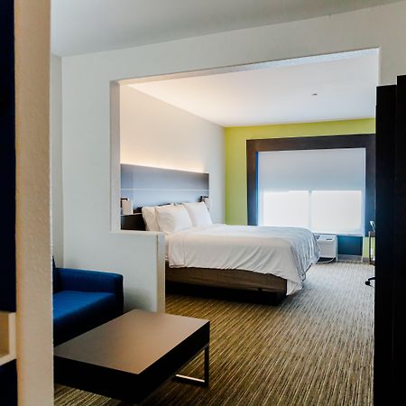 Holiday Inn Express - Andalusia By Ihg מראה חיצוני תמונה