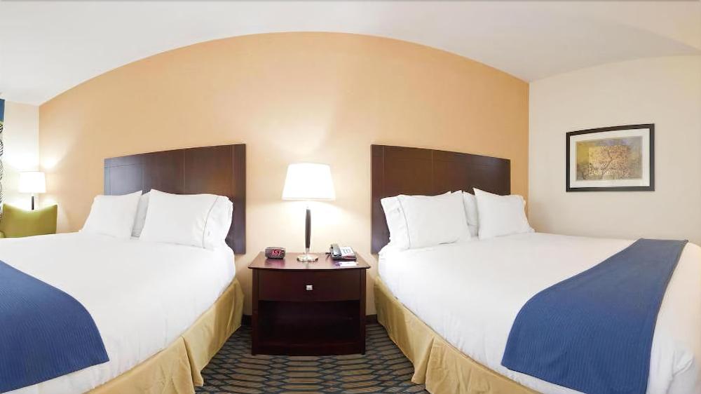 Holiday Inn Express - Andalusia By Ihg מראה חיצוני תמונה