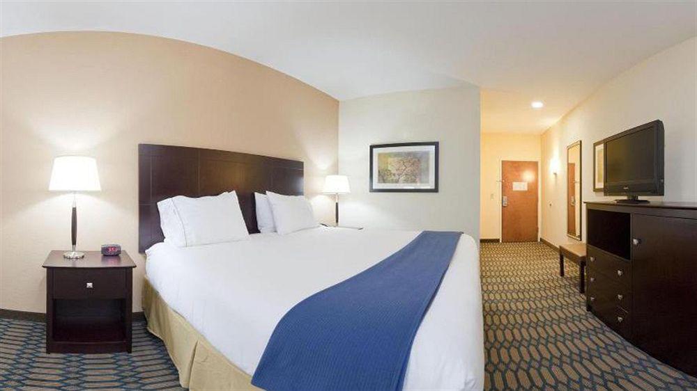 Holiday Inn Express - Andalusia By Ihg מראה חיצוני תמונה